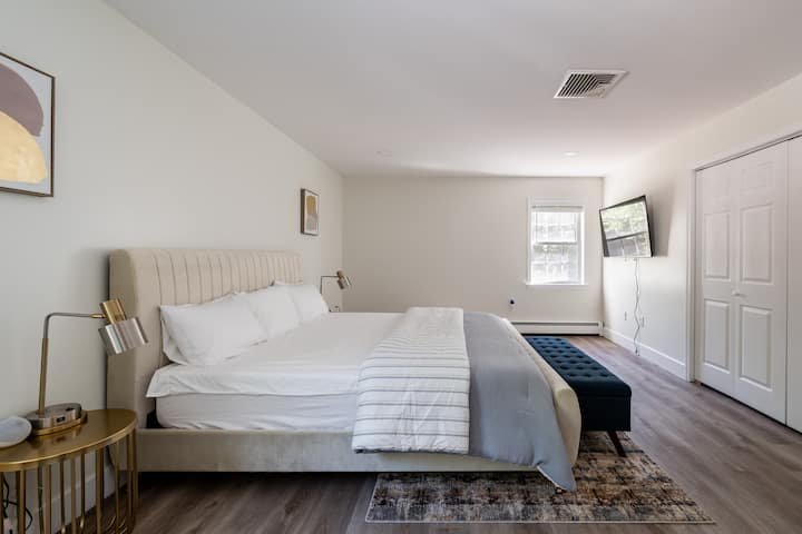 short-term rental manager Hudson Valley