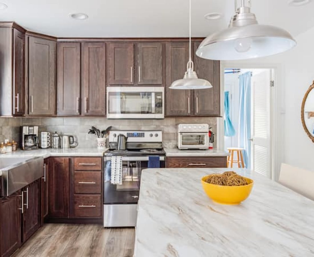 18dc11de-00ba-4b48-b647-f249c603ad3a (1)