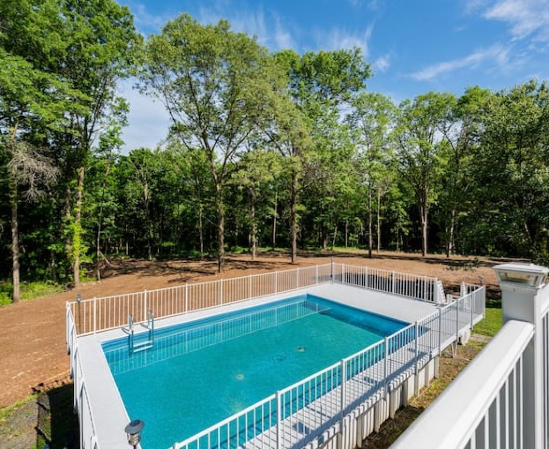 284eaf85-b630-4a43-89e6-83b0ffcdfdc8 (1)