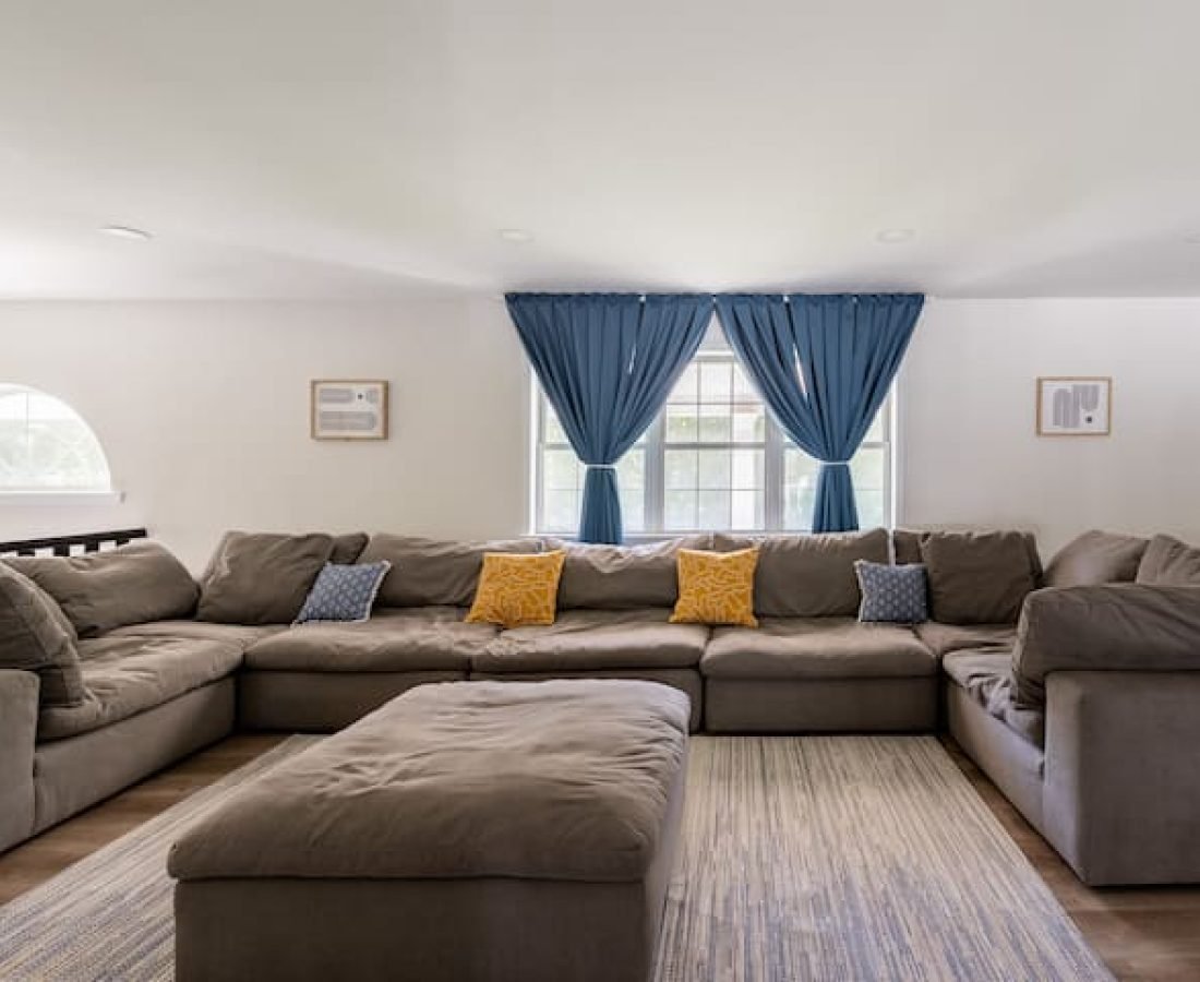 78ec9828-c821-4a85-8a2c-b859f5cad9b5 (1)