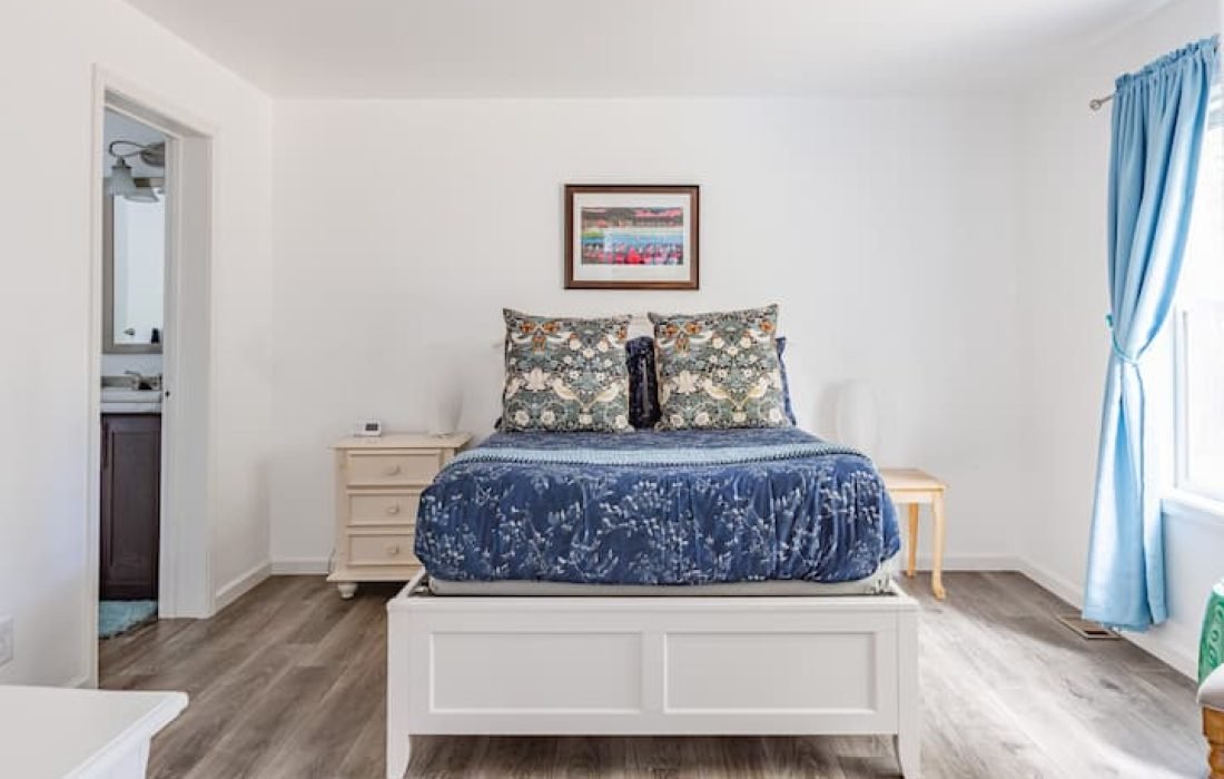 airbnb property manager near me