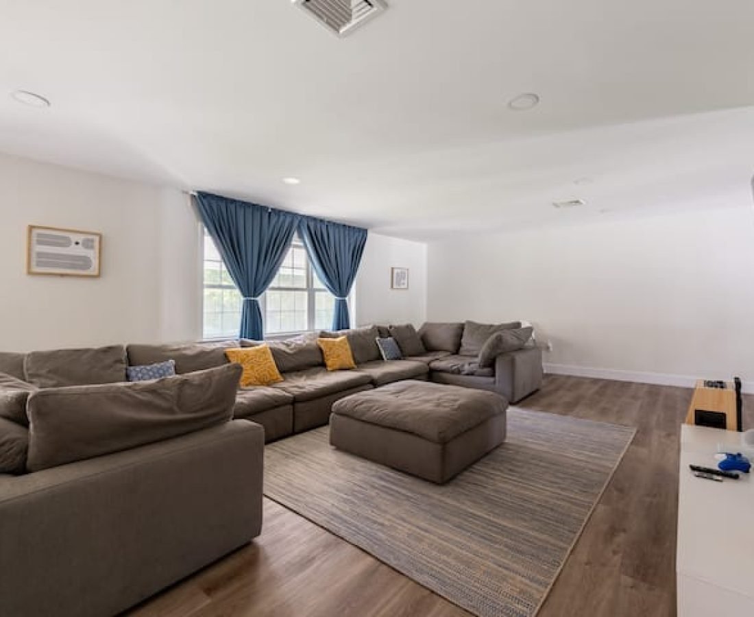 926147ac-4c33-47de-bd5a-bef3bf6ab0f6 (1)