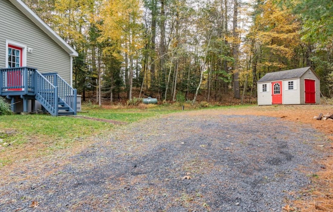 short-term rental cleaning coordination