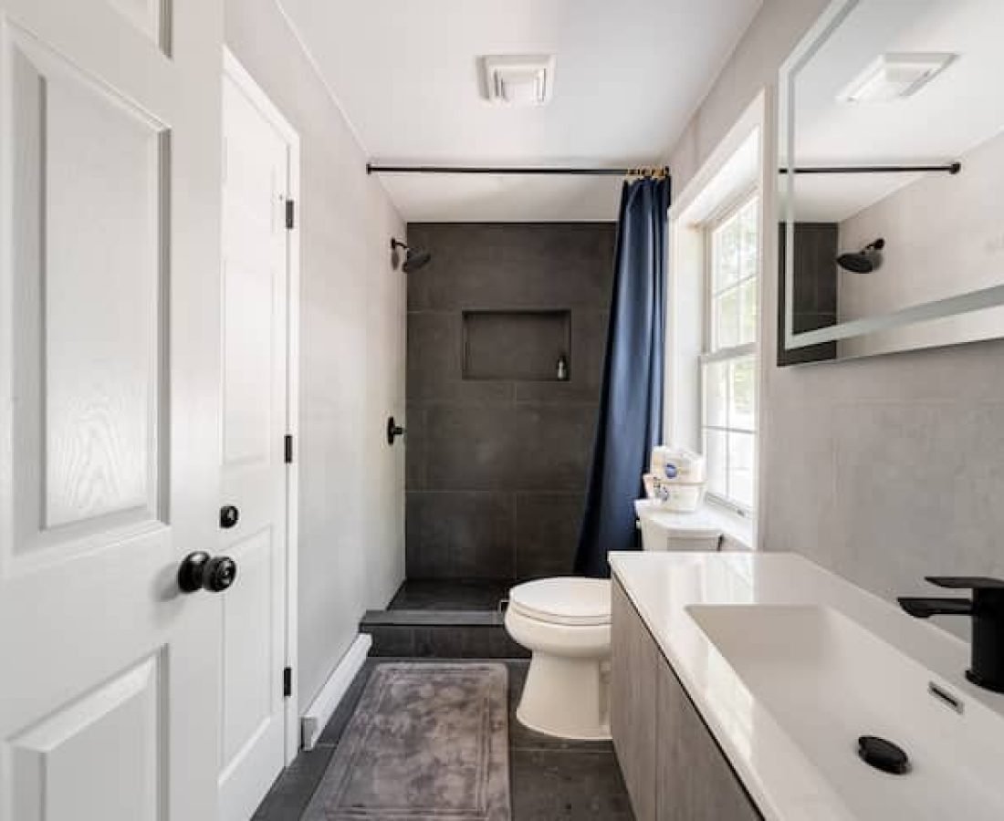 e73f5f88-d1cc-4e90-8000-766b5e4b05ee (1)