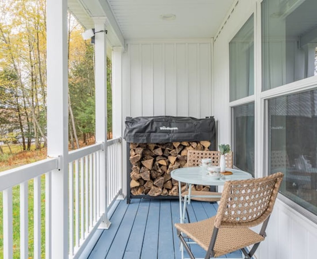 e9c024f1-72e7-40f5-8483-2b6c6c2801b4 (1)